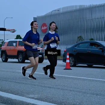 Runner Photo 7465720