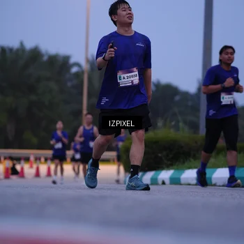 Runner Photo 7465725