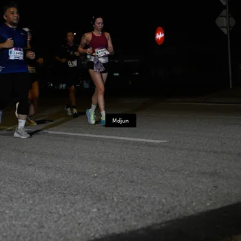 Runner Photo 7465740