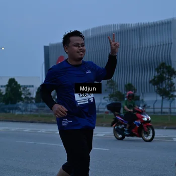 Runner Photo 7465767