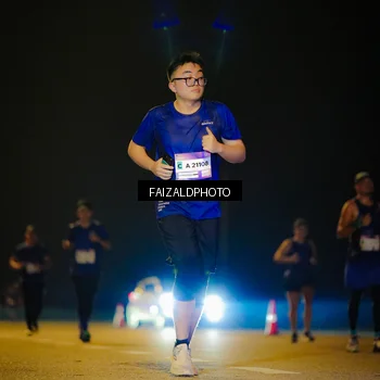 Runner Photo 7465768