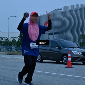 Runner Photo 7465810