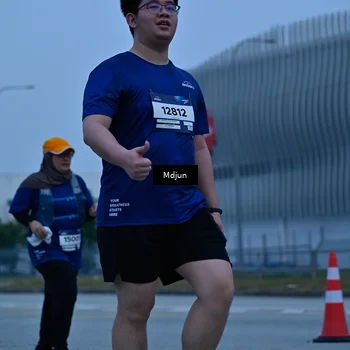 Runner Photo 7465872