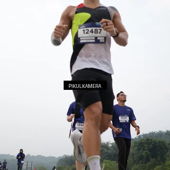 Runner Photo 7465885