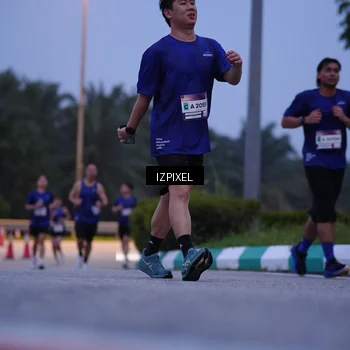 Runner Photo 7465904