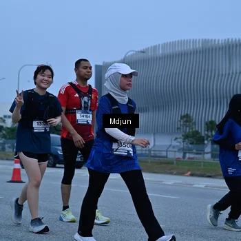 Runner Photo 7465908