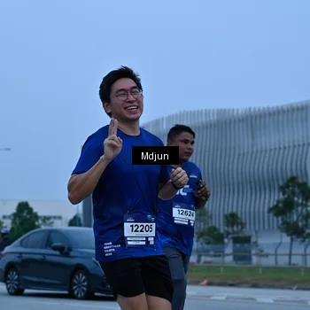 Runner Photo 7465911
