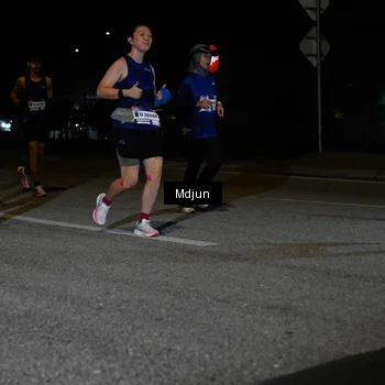 Runner Photo 7465917