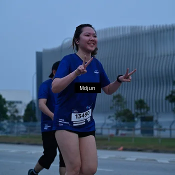 Runner Photo 7465919