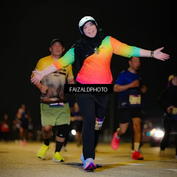 Runner Photo 7465923