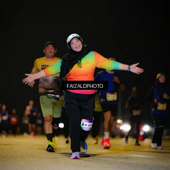 Runner Photo 7465924