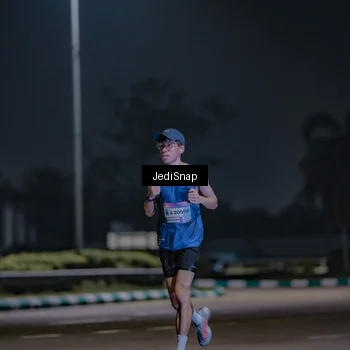 Runner Photo 7465993