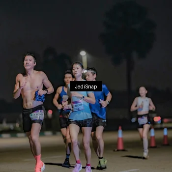 Runner Photo 7465999