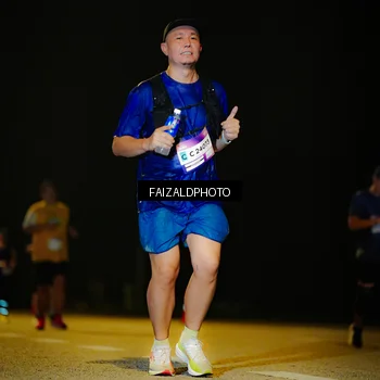 Runner Photo 7466041