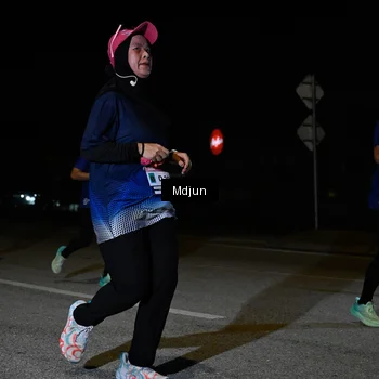 Runner Photo 7466042