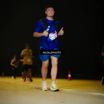 Runner Photo 7466050