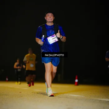 Runner Photo 7466055