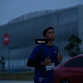 Runner Photo 7466069