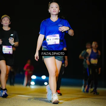 Runner Photo 7466080
