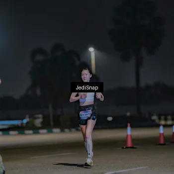 Runner Photo 7466082