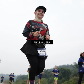 Runner Photo 7466083