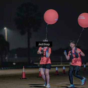 Runner Photo 7466089
