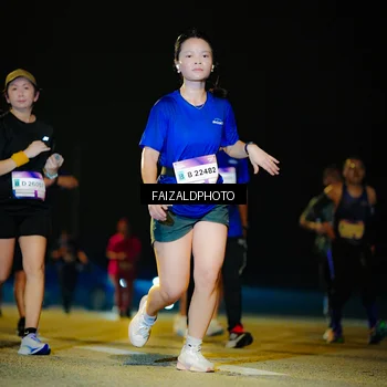 Runner Photo 7466092