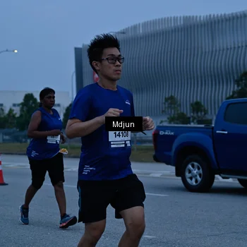 Runner Photo 7466098