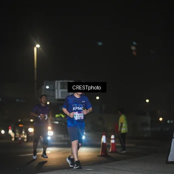 Runner Photo 7466104