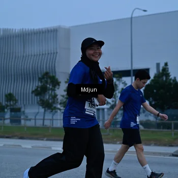 Runner Photo 7466135