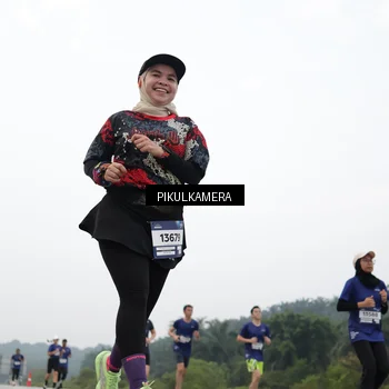 Runner Photo 7466137