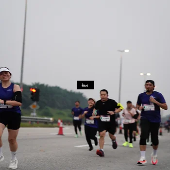 Runner Photo 7466156