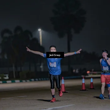 Runner Photo 7466170