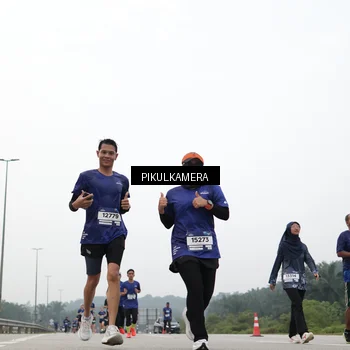 Runner Photo 7466181