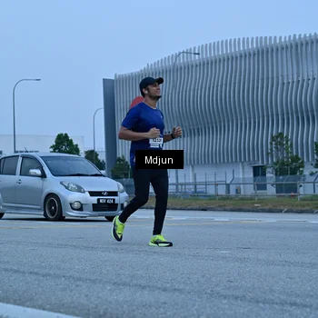 Runner Photo 7466201