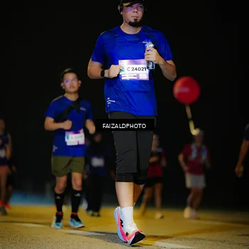 Runner Photo 7466203
