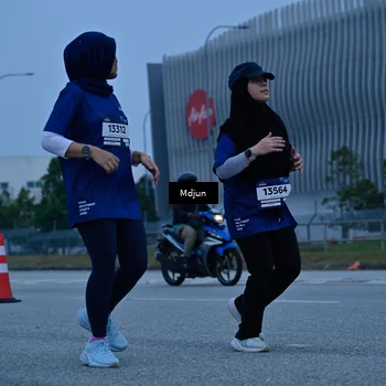 Runner Photo 7466215