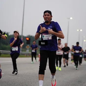 Runner Photo 7466236