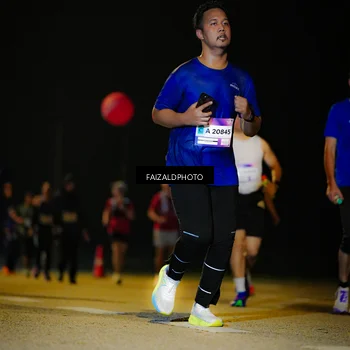 Runner Photo 7466243