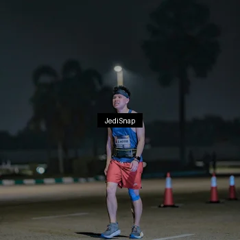 Runner Photo 7466244