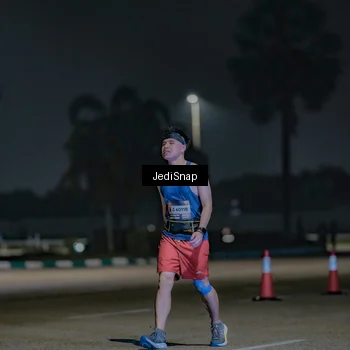 Runner Photo 7466251