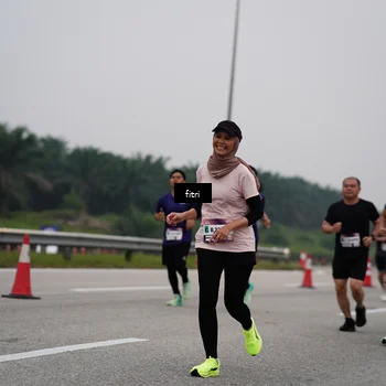 Runner Photo 7466261