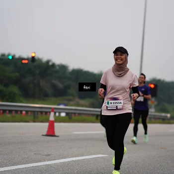 Runner Photo 7466269