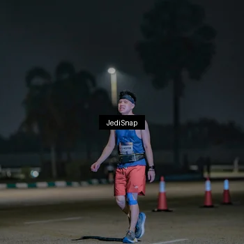 Runner Photo 7466331