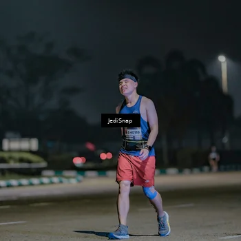 Runner Photo 7466364