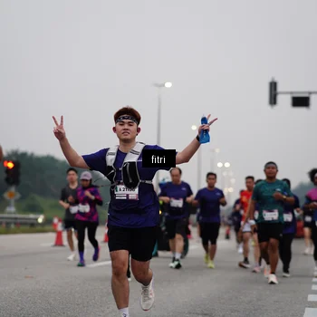 Runner Photo 7466395