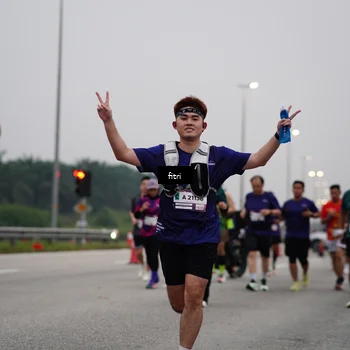 Runner Photo 7466399