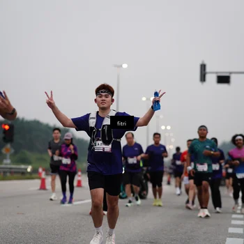 Runner Photo 7466416