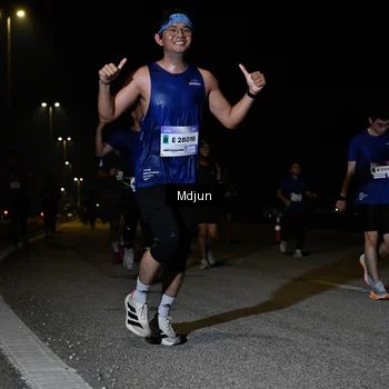Runner Photo 7466423