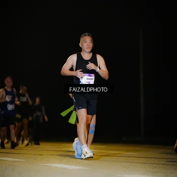Runner Photo 7466427